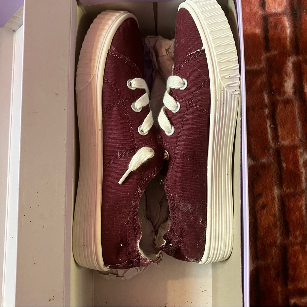 Madden Girl Kids Maroon Sneakers